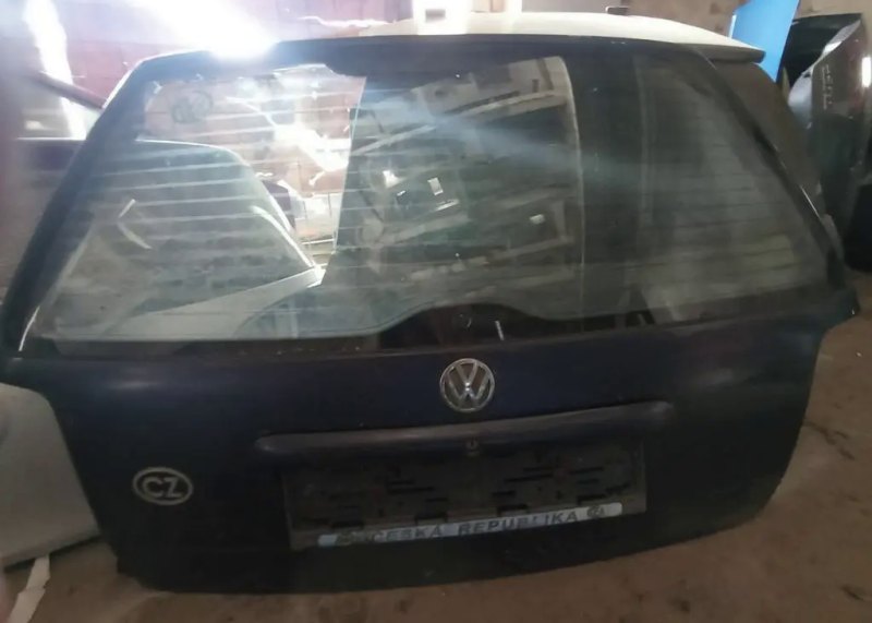 Dveře kufru VW Passat B5