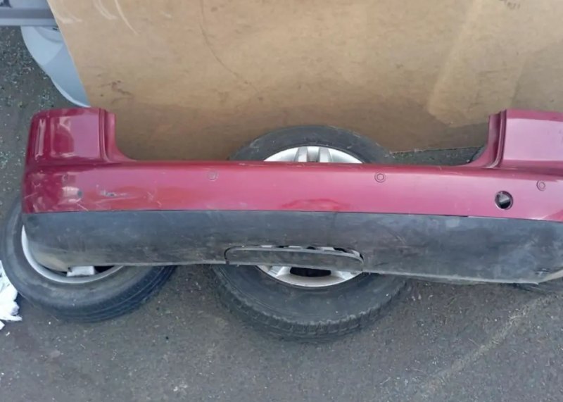 Zadní nárazník VW Touran (41)