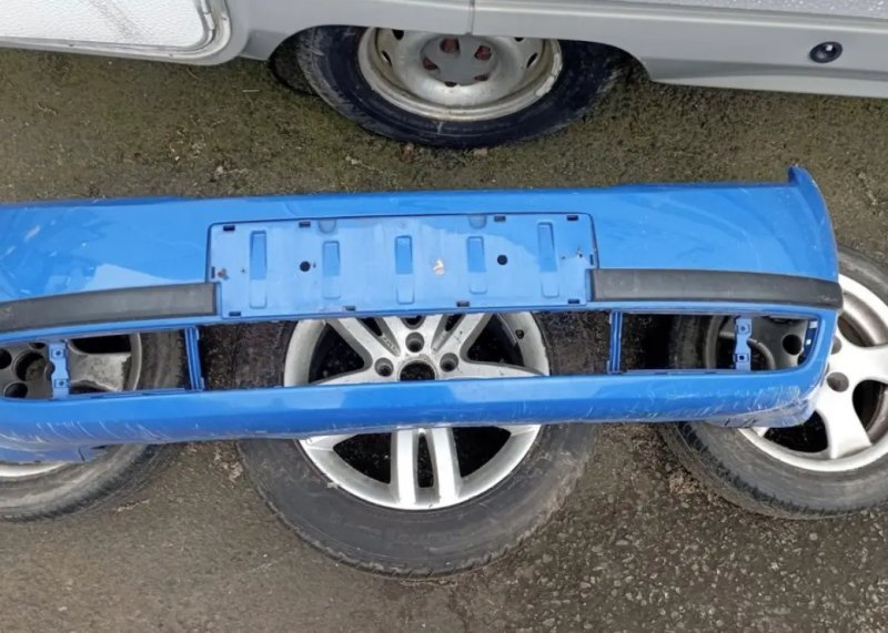 Přední nárazník Škoda Fabia 1 (42)