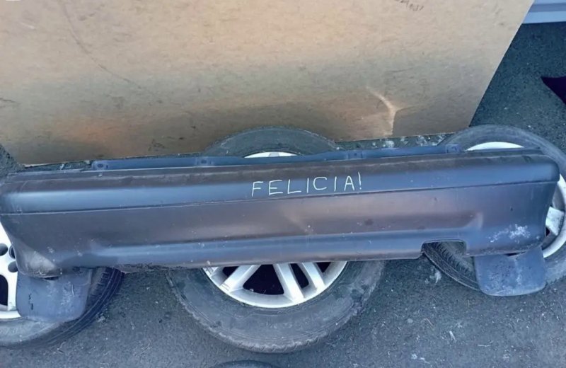 Zadní nárazníky Škoda Felicia (33)